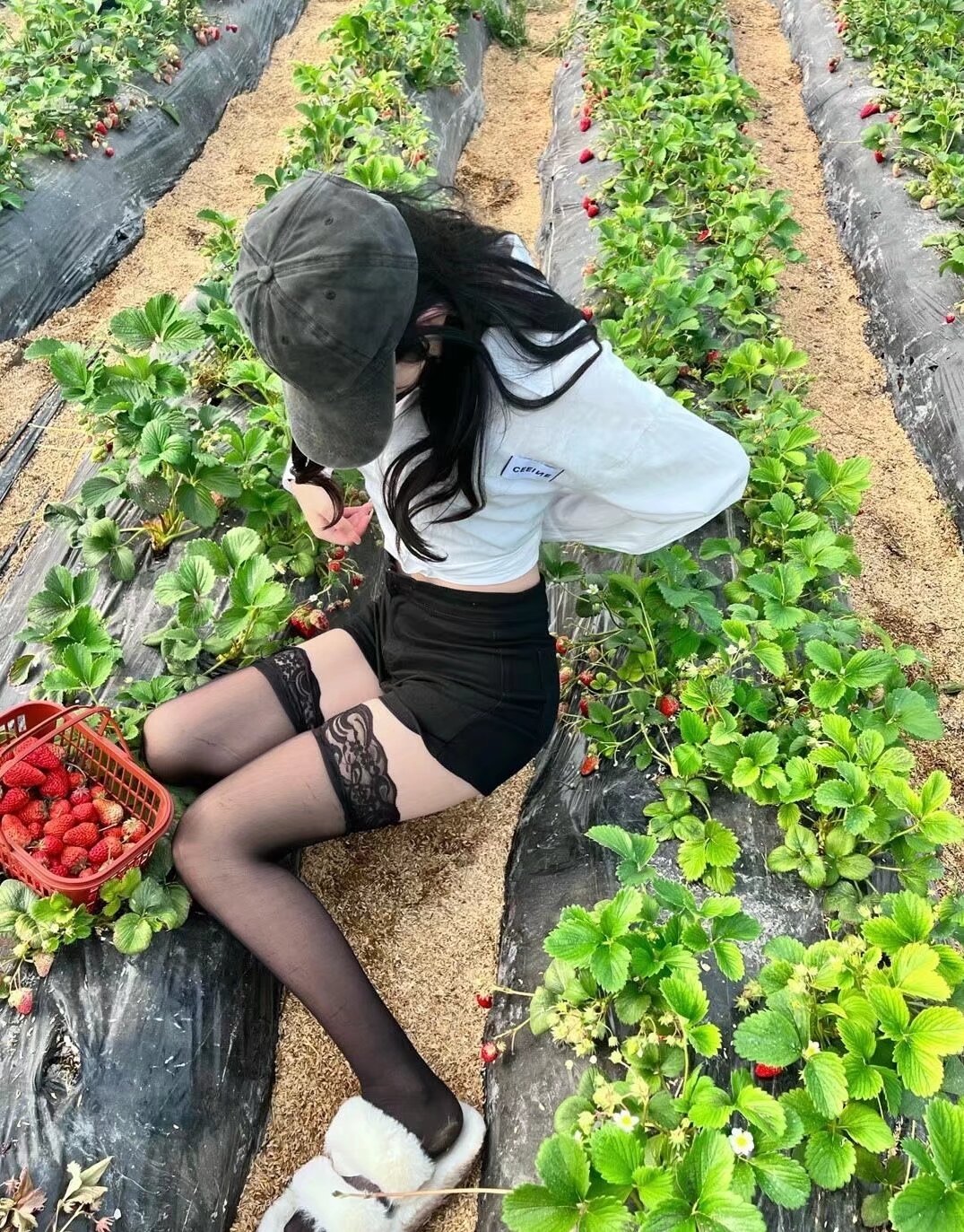 男女关系越界的全过程：一共四道关卡，跨过第二关，很难退回朋友